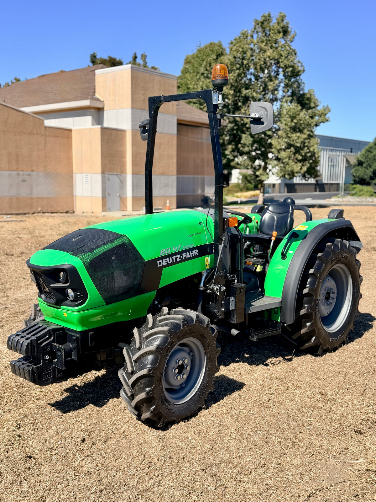 Deutz Fahr 80F ROPS Keyline Series Tractor