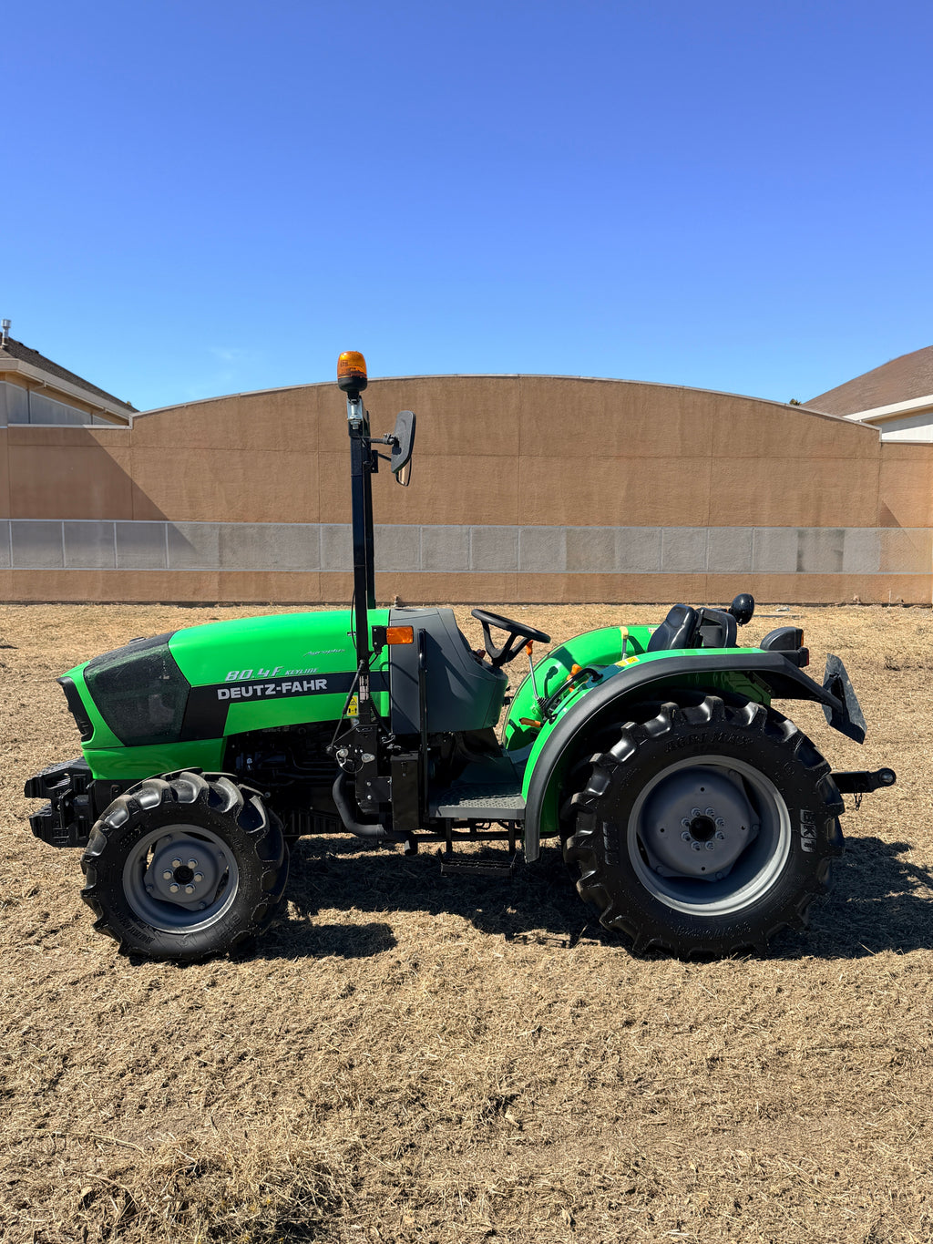 Deutz Fahr 80F ROPS Keyline Series Tractor