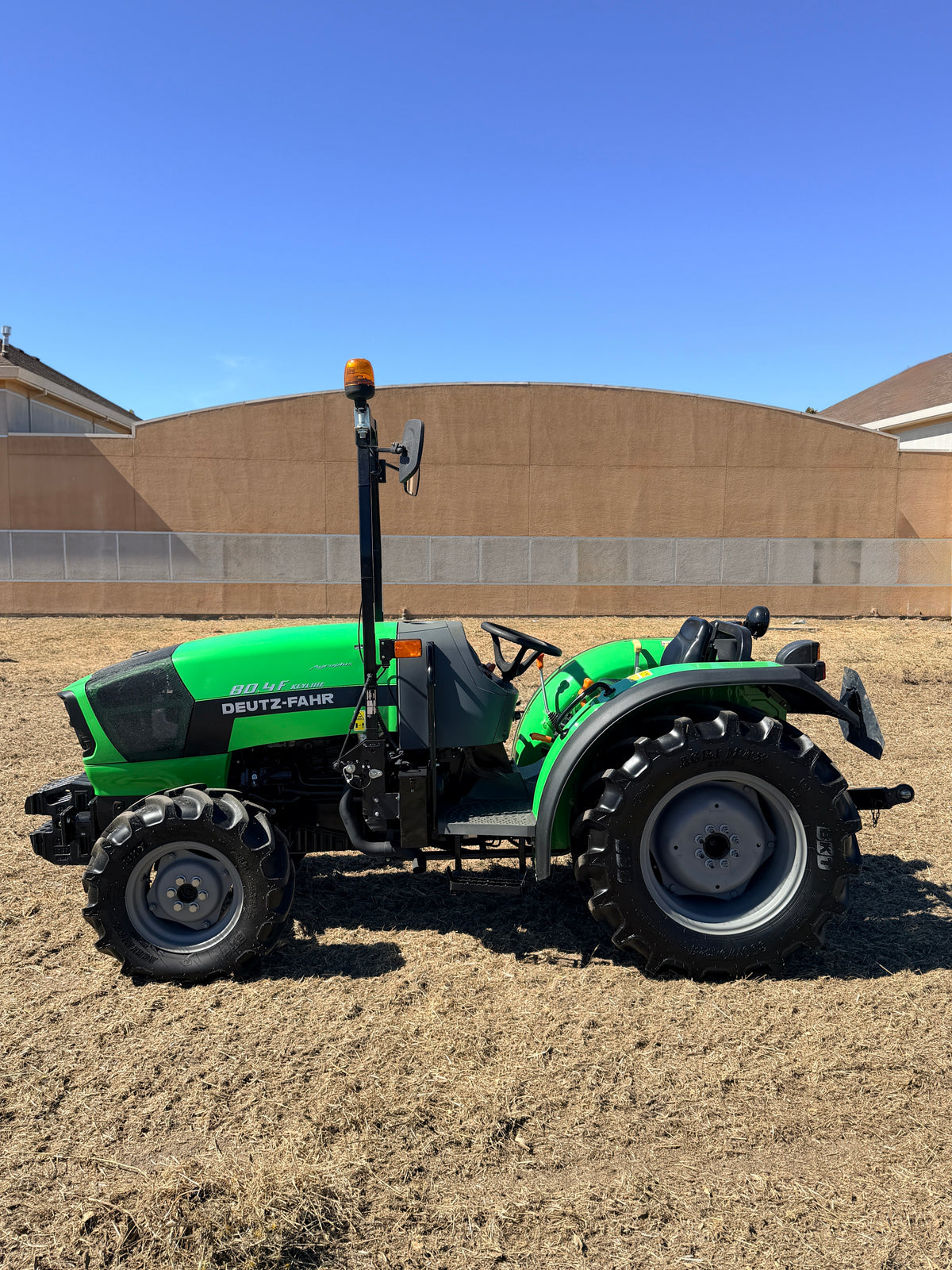 Deutz Fahr 80F ROPS Keyline Series Tractor